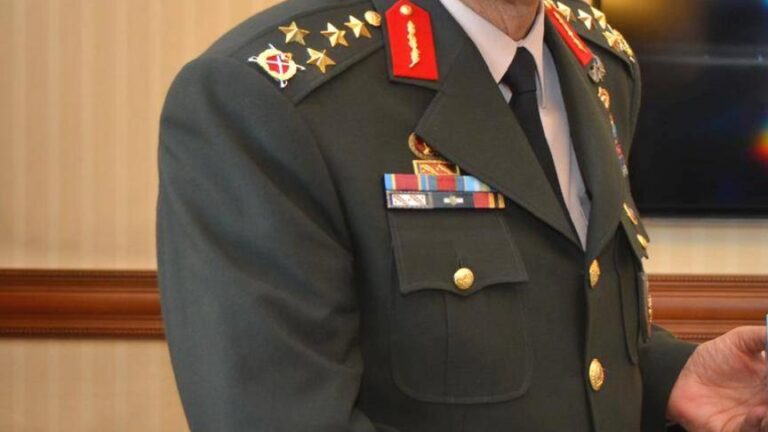 Emekli albay Ümit Yalım: Bir komutan, Kara Harp Akademisi/Kara Harp Enstitüsü Diploması olmamasına rağmen korgeneralliğe terfi ettirildi