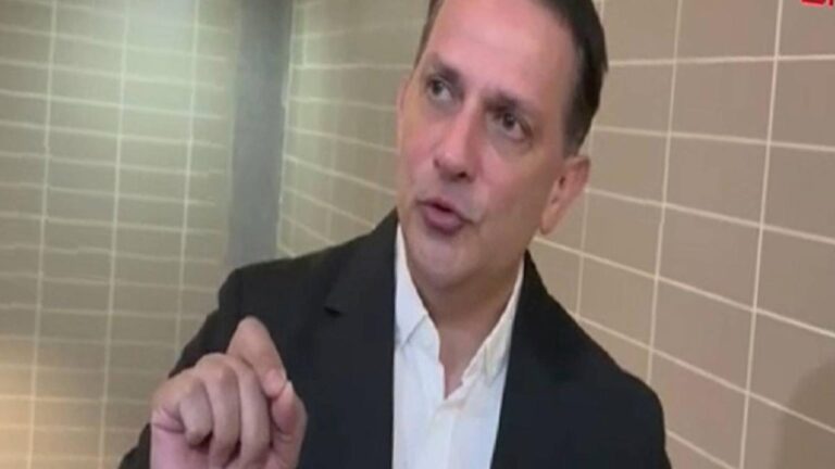 İfadeye çağrılan Mücahit Birinci adliyede: Mesleğimi ifa ettiğim için garip bir durumla karşı karşıyayım, bu siyasi bir komplo!