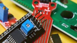 Küresel yarı iletken satışları ikinci çeyrekte yüzde 7,8 arttı