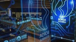 Üç hisseye kredili işlem yasağı