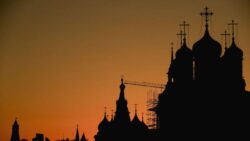 AB Rus kişi ve kuruluşların yaptırımlarını uzattı