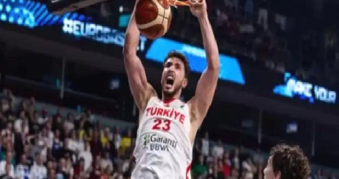Alperen’e büyük övgü: “NBA’in en iyi 5 uzunu arasında”
