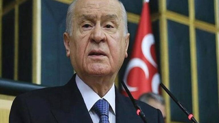 Bahçeli’den sürpriz CHP çıkışı: Geçmişte bize de benzer bir müdahale yapmaya çalıştılar, başkaları yön vermeye çalışmamalı!
