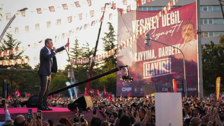 CHP kurultay davası ile il kongresi dosyası birleştirildi