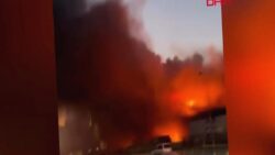 İkitelli Organize Sanayi Bölgesi’nde yangın: Patlama sesleri yükseldi, alevler binanın çevresini sardı