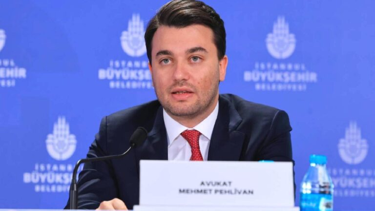 İmamoğlu’nun tutuklu avukatı Mehmet Pehlivan’dan İstanbul Barosu’na: Sizlere inancım sarsılmadı, savunmaya yönelen baskıları püskürteceksiniz