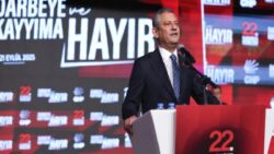 İyi ki doğdun Özgür Özel!
