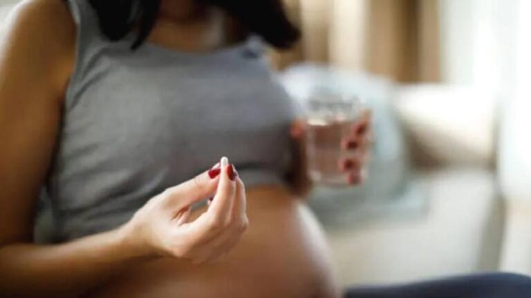 Parasetamol ve otizm: Hamilelikte kullanımı güvenli mi?