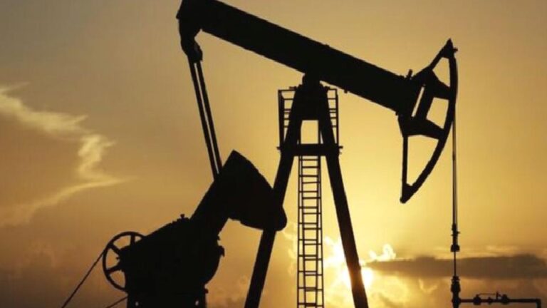 Petrol OPEC+ öncesi düşüşünü sürdürdü