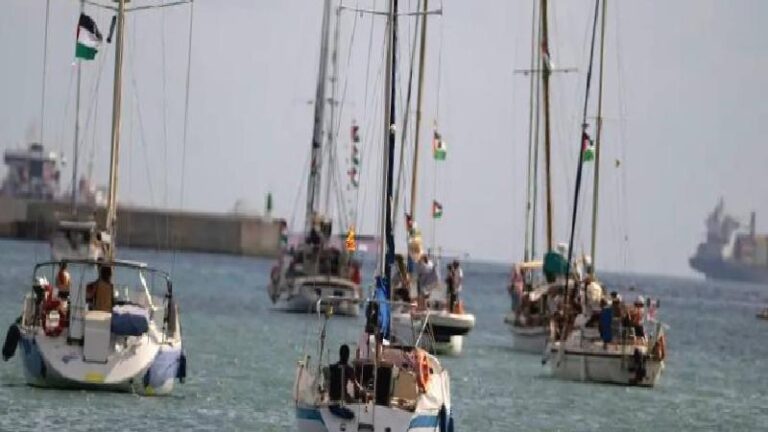 Türk Deniz Kuvvetleri, Gazze’ye yol alan Sumud Filosu’na insani destek veriyor