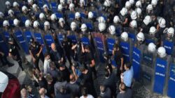 Ümit Özdağ: CHP bir devlet operasyonuyla karşı karşıya, Erdoğan seçilemeyeceği için önünü muhalefeti parçalayarak açma stratejisi uyguluyor
