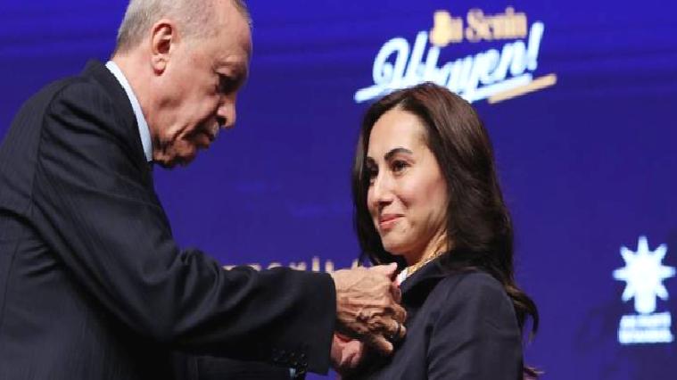 CHP’den AKP’ye geçen Gürzel’den İBB Meclisi’ne tepki: Ek bütçemiz gündeme alınmadı; engel olan değil, hizmet eden kazanır