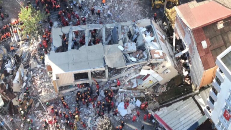 Gebze’de bina çöktü, 1 çocuk öldü: Sonumuz bu şekilde mi olacak; bina çöktüğü zaman mı yetkililer gelip inceleme yapacak