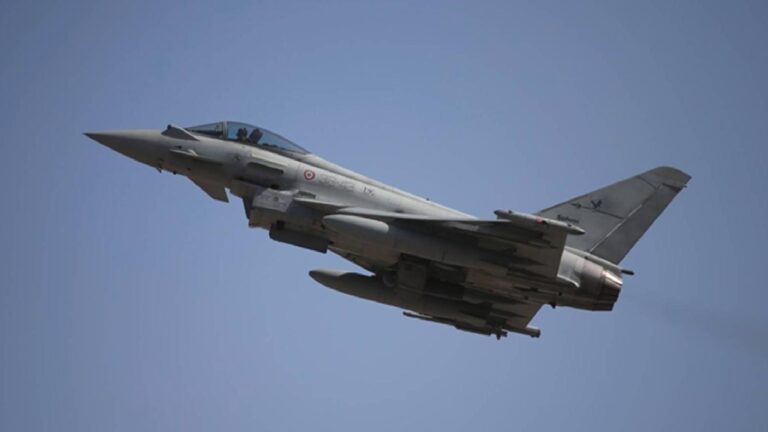 İddia: Starmer ziyaretinden önce 2 Eurofighter jeti Ankara’ya gönderildi