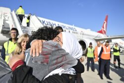 Sumud aktivisti Tunuslu Abdallah Messaoudı: Ellerimizi ve gözlerimizi bağladılar, yaklaşık 20 saat boyunca bu şekilde bekledik