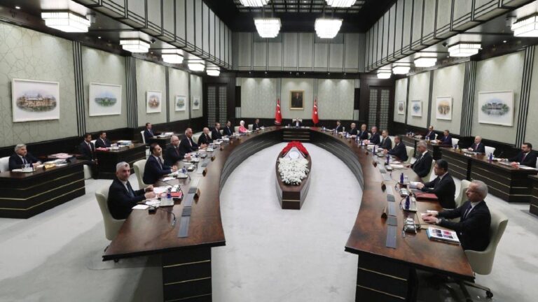 Gözler Kabine toplantısında: Günemde futbolda bahis skandalı, enflasyon, süreç ve Eurofighter alımı var