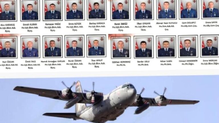İletişim Başkanı Duran duyurdu: Gürcistan’da düşen uçakta şehit olan 20 askerin naaşı Türkiye’ye getirilecek