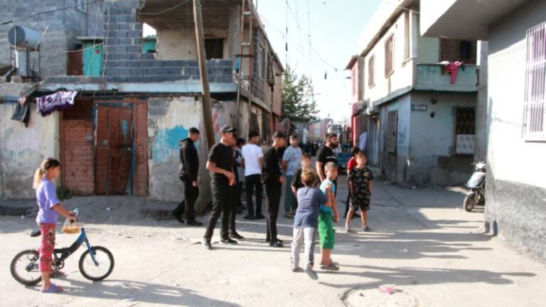 Yüreğir’i, “Türkiye’nin en tehlikeli yeri” seçen yapay zeka, Belediye Başkanı Demirçalı’dan özür diledi