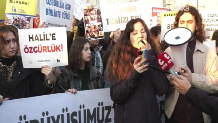 19 Mart protestolarının 9. ayında Beyazıt’ta yürüyüş yapan öğrencilerden bazıları gözaltına alındı