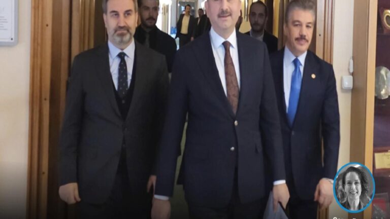 AKP’nin raporunda sürpriz yok: Müstakil ve geçici yasa, 10 Mart vurgusu