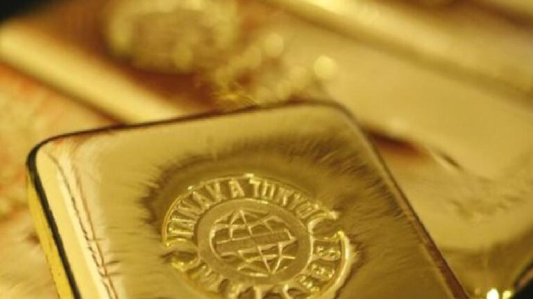 Altın ve gümüş rekor tazeledi