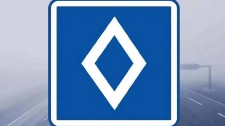 Avrupa’da baklava dilimli trafik levhası yayılıyor: İşte anlamı…