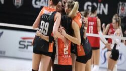 Eczacıbaşı, 5 setlik maçta gülen taraf!