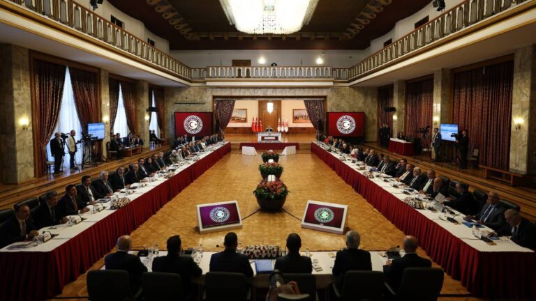 EMEP’in komisyon raporu hazır: TMK kaldırılmalı, infaz düzenlemelerindeki yapısal eşitsizlikler giderilmeli