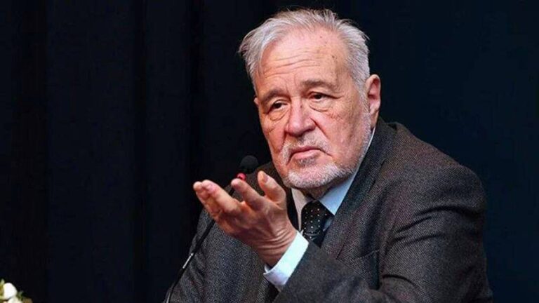 İlber Ortaylı: Göçün sebebi dış istihbaratlar; yurt dışına göç edenler bilmedikleri dünyaya aşık