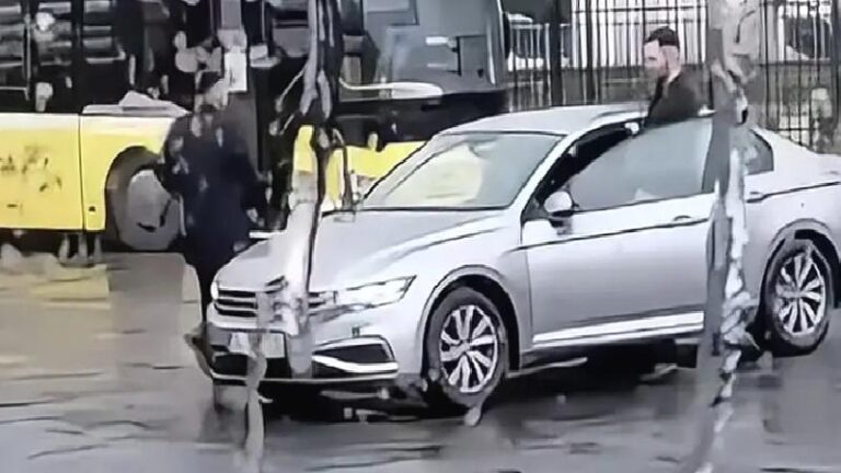 Şişli’de otobüs durağında havaya ateş açan şüpheliler yakalandı