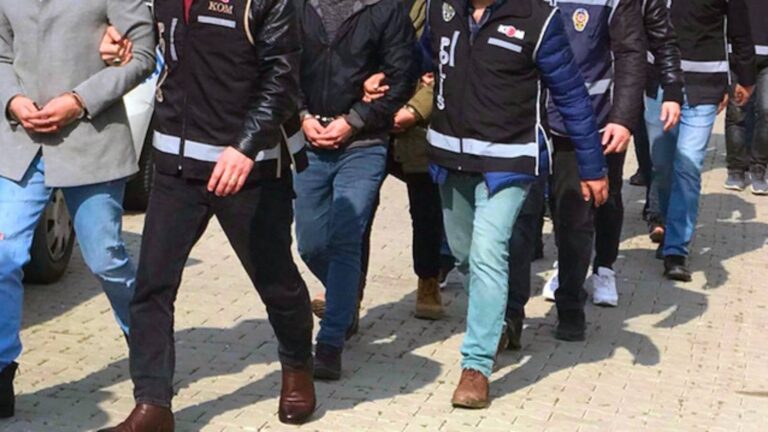 Yeniden Refah: Uyuşturucu meselesi şöhretli isimlerden ibaret görülemez, şu an yapılan sivrisinek mücadelesi