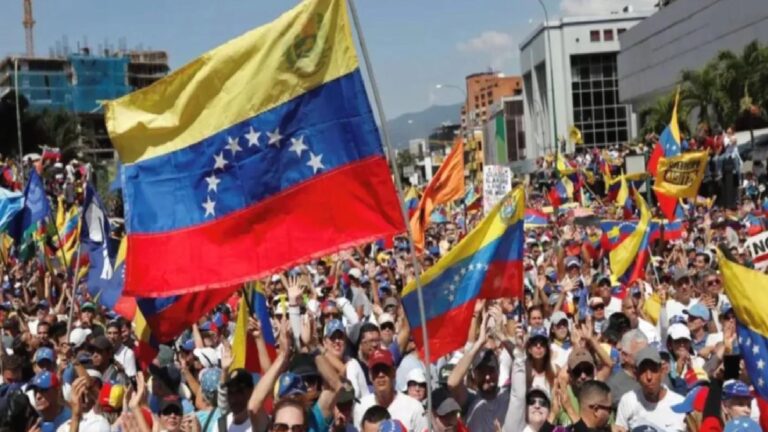 2002’den bugüne Venezuela’da krizin arka planı