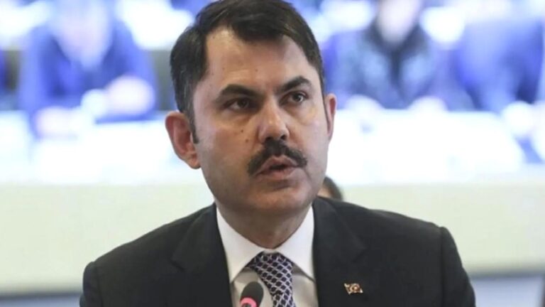 Bakan Kurum’dan DEM Partili Akın’ın “Saray’dan gelen karar” sözlerine tepki: Cumhurbaşkanımız başkomutanımızdır ve talimat almak konusunda herhangi rahatsızlığımız yok