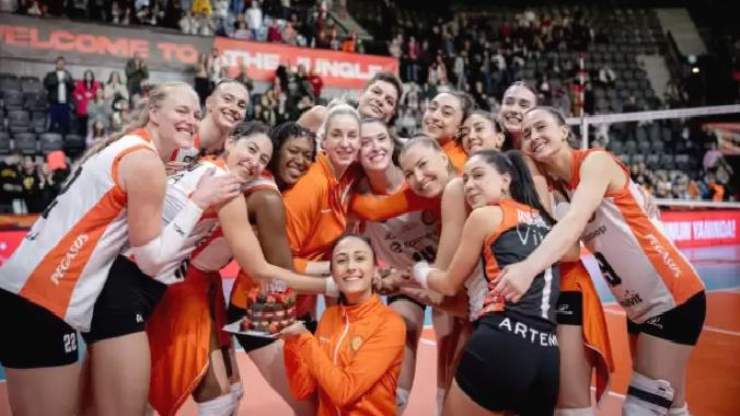 Eczacıbaşı’ndan Bahçelievler’e set yok!