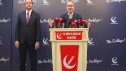 Erbakan’dan, AKP’ye geçen Konyalı belediye başkanlarına: Omurgalı bir duruş sergileyemediler, milletin iradesine sahip çıkamadılar