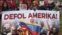 TİP’ten ABD Büyükelçiliği önünde “Venezuela” protestosu: “Bu saldırganlık karşısında Türkiye’de ve tüm dünyada emekçi halkları ayağa kalkmaya çağırıyoruz”