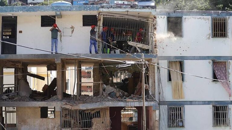 Venezuela: ABD’nin 3 Ocak’taki hava saldırısında 463 ev hasar gördü