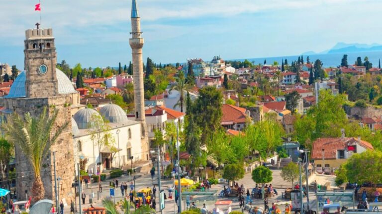 Bakanlık, Yerel Yatırım Konuları Listesi’ni güncelledi: Antalya’da müzeler, dikey tarım ekipmanları ve yaşlı bakım merkezi desteklenecek