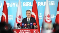 BBP Genel Başkanı Destici’den “Öcalan’a umut hakkı” açıklaması: Adalet duygusunu zedeler, af kapısı aralanmamalı