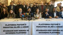 Kobani için toplanan yardımlar Diyarbakır’a geri döndü: AFAD’ın bile giremediği yere bizden 25 tırı teslim etmemizi istiyorlar!