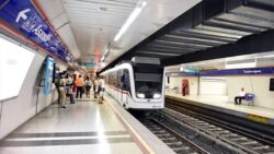 Makas değişimi nedeniyle İzmir’de durdurulan metro seferleri yeniden başladı
