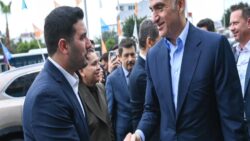 Bakan Ersoy bayramın ilk gününde Antalya’daydı: Turizmden elde edilen 65 milyar dolar gelirle dünyada 7. sıradayız