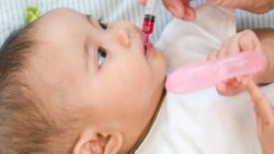 Çocuk ateş düşürücüsünde yabancı madde alarmı: On binlerce şişe için iade çağrısı yapıldı!