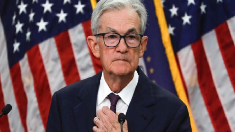 Dosya kapanmıyor: Trump’tan Powell kararına itiraz