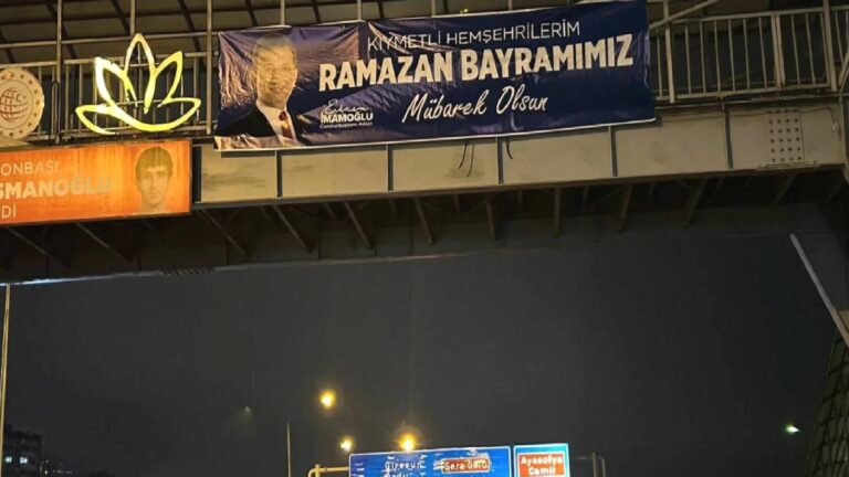 Ekrem İmamoğlu’nun, bayram kutlaması afişleri Trabzon’da kaldırıldı: “Açık bir siyasi tahammülsüzlüğün göstergesi”