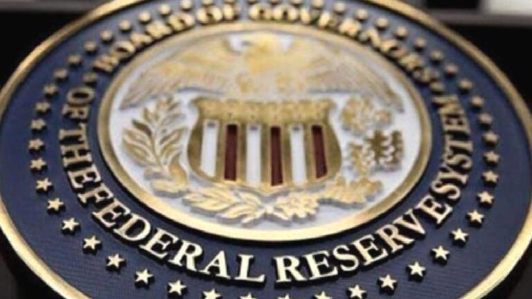 Fed yetkililerinden faiz indirimlerinde temkin çağrısı