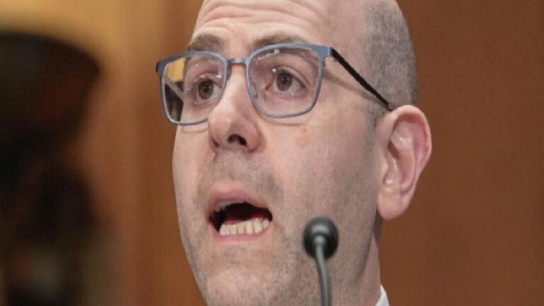 Fed/Miran: Dört faiz indirimi beklentimi değiştirmek için çok erken