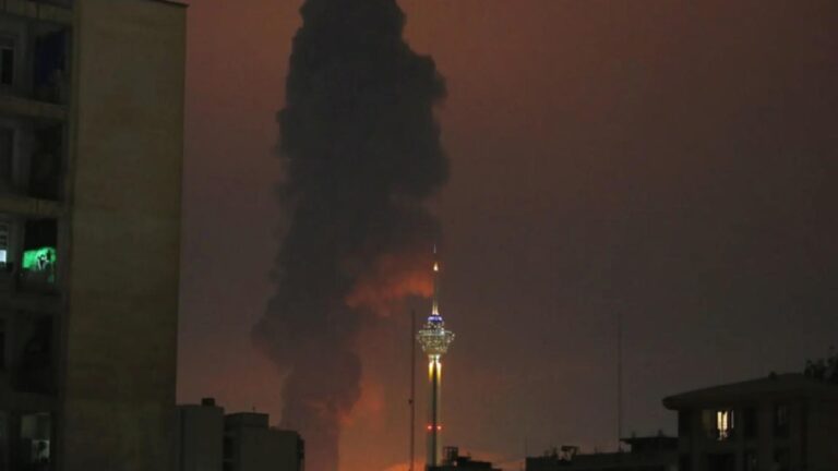 İran’da enerji altyapısı hedef alındı: Tahran’da elektrik kesintisi yaşanıyor