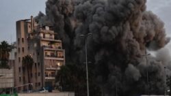 İsrail ordusu, Lübnan’ın güneyine yeni bir saldırı dalgası başlattı: Yerleşim bölgelerine tahliye uyarısı yaptı, ardından bombaladı