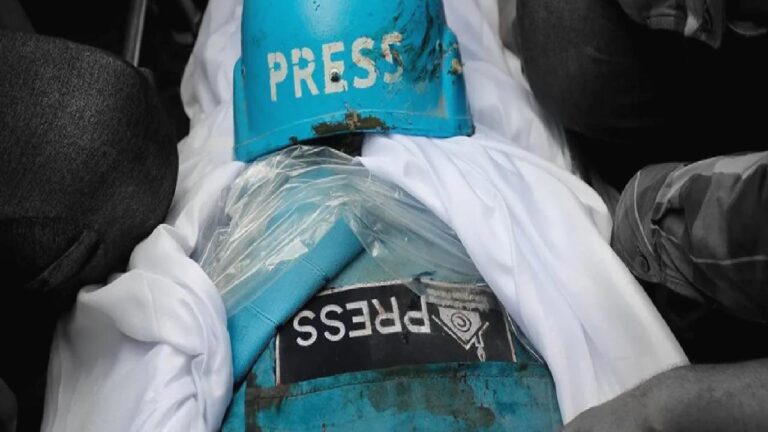İsrail’in Gazze saldırıları sonucu hayatını kaybeden gazeteci sayısı 261’e çıktı